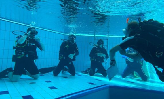 Potápěčská jáma Divers - Aquapalace